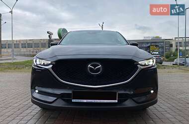 Позашляховик / Кросовер Mazda CX-5 2020 в 