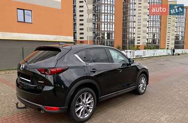 Позашляховик / Кросовер Mazda CX-5 2020 в 