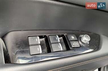 Позашляховик / Кросовер Mazda CX-5 2020 в 