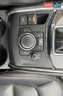 Позашляховик / Кросовер Mazda CX-5 2020 в 