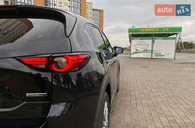 Позашляховик / Кросовер Mazda CX-5 2020 в 