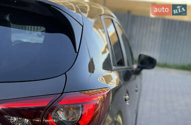 Внедорожник / Кроссовер Mazda CX-5 2015 в 