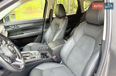 Позашляховик / Кросовер Mazda CX-5 2020 в 