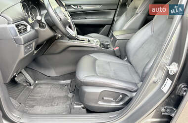Позашляховик / Кросовер Mazda CX-5 2020 в 