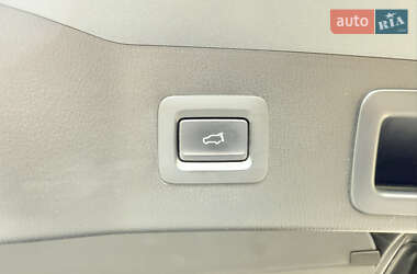 Позашляховик / Кросовер Mazda CX-5 2020 в 