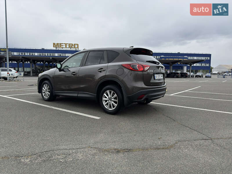 Позашляховик / Кросовер Mazda CX-5 2016 в Києві