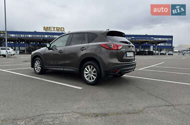 Позашляховик / Кросовер Mazda CX-5 2016 в 