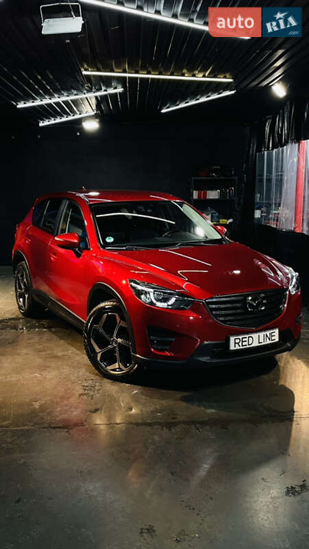 Позашляховик / Кросовер Mazda CX-5 2015 в 