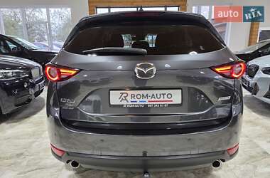 Внедорожник / Кроссовер Mazda CX-5 2018 в 