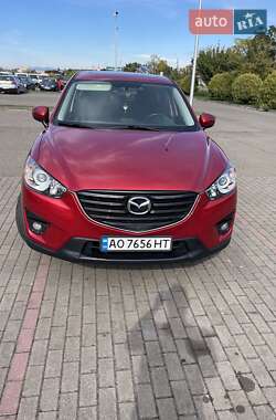 Позашляховик / Кросовер Mazda CX-5 2016 в 