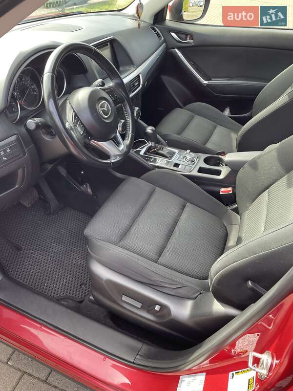 Внедорожник / Кроссовер Mazda CX-5 2016 в Виноградове