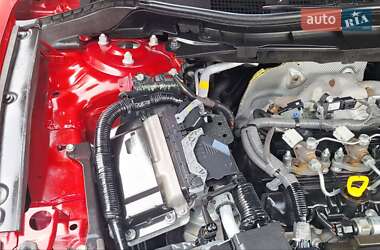 Позашляховик / Кросовер Mazda CX-5 2013 в 