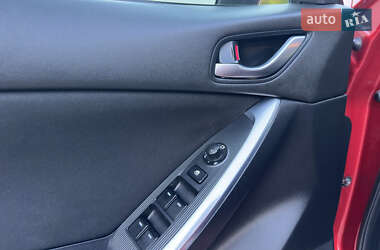 Позашляховик / Кросовер Mazda CX-5 2013 в 