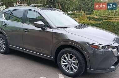 Внедорожник / Кроссовер Mazda CX-5 2023 в 