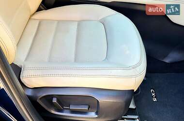 Позашляховик / Кросовер Mazda CX-5 2021 в 