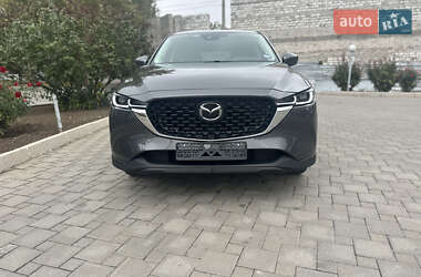 Позашляховик / Кросовер Mazda CX-5 2020 в 