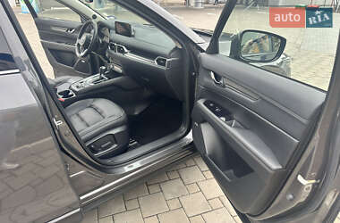 Позашляховик / Кросовер Mazda CX-5 2020 в 