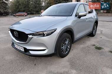 Позашляховик / Кросовер Mazda CX-5 2019 в 