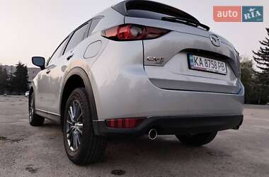 Позашляховик / Кросовер Mazda CX-5 2019 в 