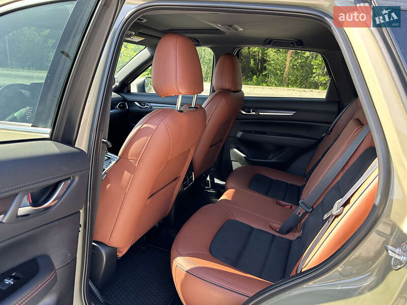 Внедорожник / Кроссовер Mazda CX-5 2023 в Днепре