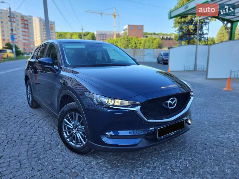 Внедорожник / Кроссовер Mazda CX-5 2017 в 