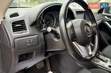 Позашляховик / Кросовер Mazda CX-5 2015 в 