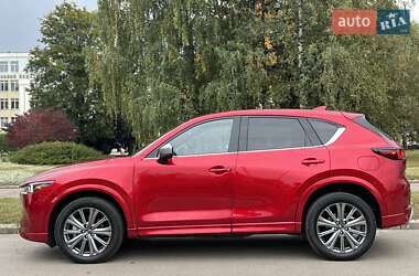 Позашляховик / Кросовер Mazda CX-5 2023 в 
