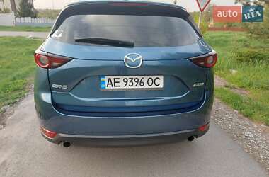 Позашляховик / Кросовер Mazda CX-5 2017 в Дніпрі