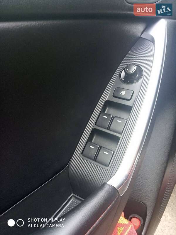 Внедорожник / Кроссовер Mazda CX-5 2013 в Сумах