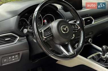 Внедорожник / Кроссовер Mazda CX-5 2017 в 