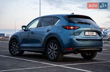 Внедорожник / Кроссовер Mazda CX-5 2017 в 