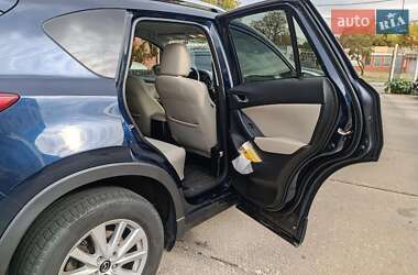 Позашляховик / Кросовер Mazda CX-5 2014 в 