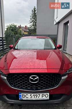Позашляховик / Кросовер Mazda CX-5 2023 в 