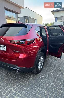 Позашляховик / Кросовер Mazda CX-5 2023 в 