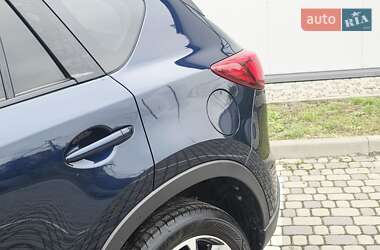 Позашляховик / Кросовер Mazda CX-5 2017 в 