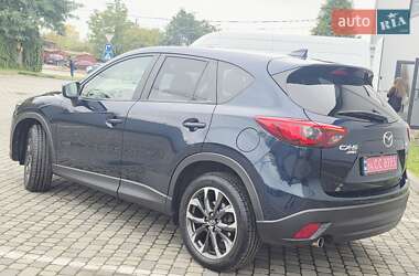 Позашляховик / Кросовер Mazda CX-5 2017 в 
