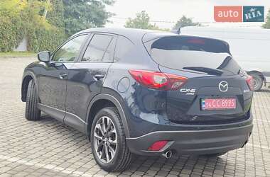 Позашляховик / Кросовер Mazda CX-5 2017 в 