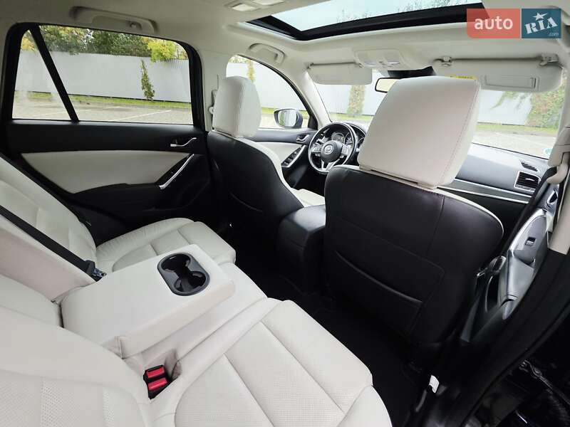 Внедорожник / Кроссовер Mazda CX-5 2017 в Ивано-Франковске