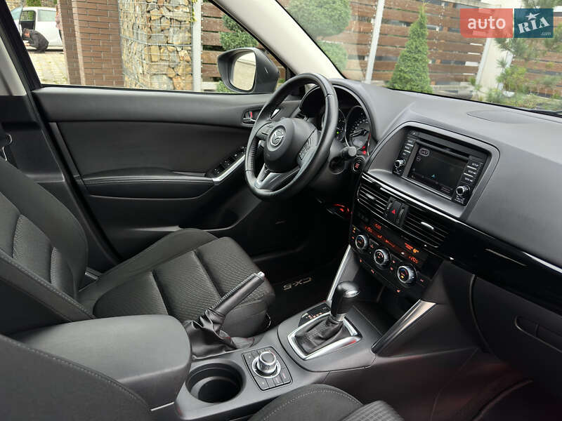 Внедорожник / Кроссовер Mazda CX-5 2015 в Стрые
