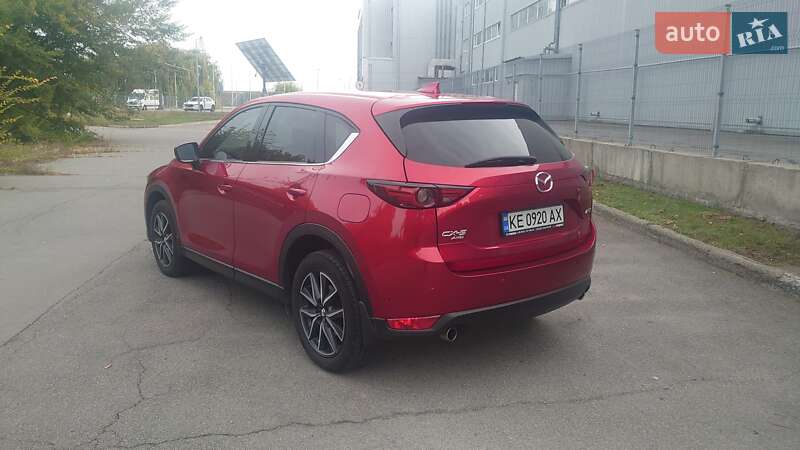 Позашляховик / Кросовер Mazda CX-5 2017 в Дніпрі
