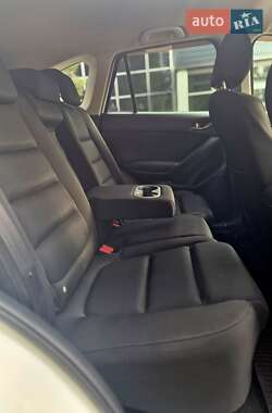 Внедорожник / Кроссовер Mazda CX-5 2016 в 