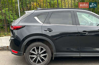 Внедорожник / Кроссовер Mazda CX-5 2017 в 