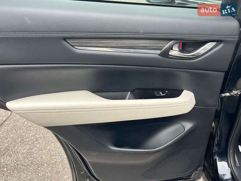 Внедорожник / Кроссовер Mazda CX-5 2017 в Киеве фото 26 Внедорожник / Кроссовер Mazda CX-5 2017 в Киеве