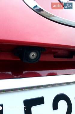 Позашляховик / Кросовер Mazda CX-5 2013 в 