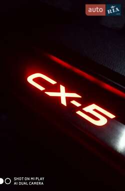 Позашляховик / Кросовер Mazda CX-5 2013 в 