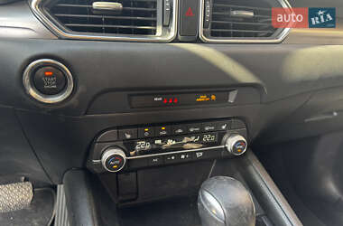 Внедорожник / Кроссовер Mazda CX-5 2023 в 