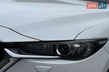 Позашляховик / Кросовер Mazda CX-5 2019 в 