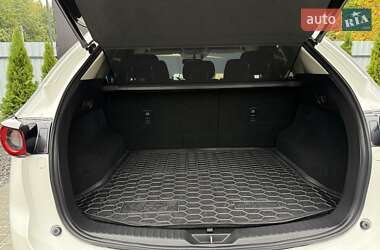 Позашляховик / Кросовер Mazda CX-5 2019 в 
