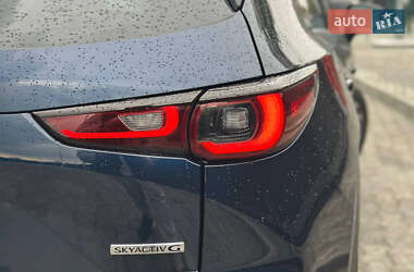 Внедорожник / Кроссовер Mazda CX-5 2023 в 