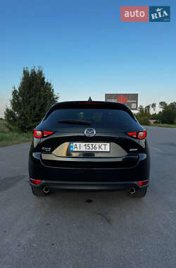 Внедорожник / Кроссовер Mazda CX-5 2017 в 